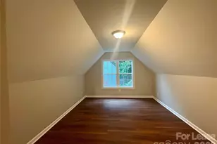5517 Brook Falls Ct, Charlotte, NC 28269 - Photo 39