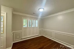 5517 Brook Falls Ct, Charlotte, NC 28269 - Photo 13