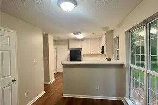 5517 Brook Falls Ct, Charlotte, NC 28269 - Photo 19
