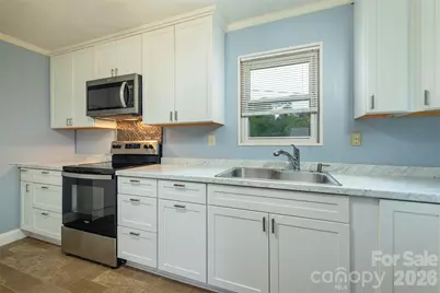 18 Hookers Gap Road, Candler, NC 28715 - Photo 5