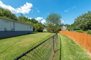 18 Hookers Gap Rd, Candler, NC 28715 - Photo 19