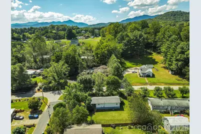 18 Hookers Gap Road, Candler, NC 28715 - Photo 27