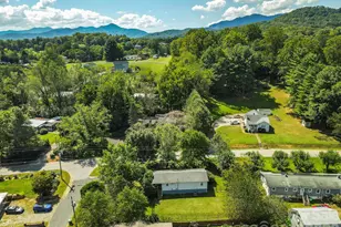 18 Hookers Gap Rd, Candler, NC 28715 - Photo 27