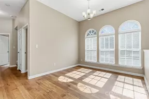 9611 Worley Dr, Charlotte, NC 28215 - Photo 3