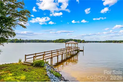 7152 Channelview Drive, Sherrills Ford, NC 28673 - Photo 17
