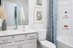 7512 Hodges Meadow Ln, Charlotte, NC 28213 - Photo 7