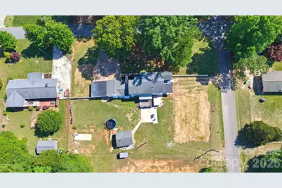 701 E Iowa Avenue, Bessemer City, NC 28016 - Photo 35