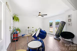 701 E Iowa Ave, Bessemer City, NC 28016 - Photo 21
