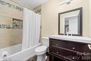 6239 Skyline Dr, Charlotte, NC 28269 - Photo 17