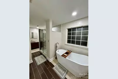 6239 Skyline Drive, Charlotte, NC 28269 - Photo 11
