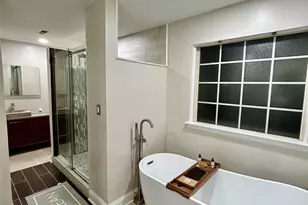 6239 Skyline Dr, Charlotte, NC 28269 - Photo 11