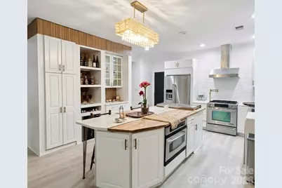 6239 Skyline Drive, Charlotte, NC 28269 - Photo 7