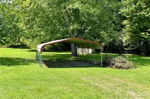 72 S Green Leaf Rd, Hendersonville, NC 28739 - Photo 15