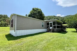 72 S Green Leaf Rd, Hendersonville, NC 28739 - Photo 17