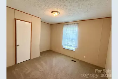 72 S Greenleaf Road, Hendersonville, NC 28739 - Photo 11
