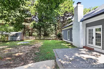 4015 Thistledown Court, Charlotte, NC 28269 - Photo 39