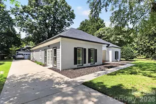 4015 Thistledown Ct, Charlotte, NC 28269 - Photo 33