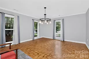 4015 Thistledown Ct, Charlotte, NC 28269 - Photo 15