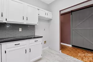 4015 Thistledown Ct, Charlotte, NC 28269 - Photo 43
