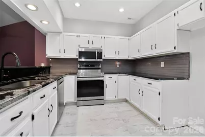 4015 Thistledown Court, Charlotte, NC 28269 - Photo 35