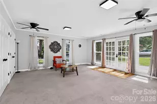 4015 Thistledown Ct, Charlotte, NC 28269 - Photo 17