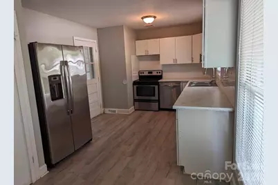 6610 Woodstream Drive, Charlotte, NC 28210 - Photo 3