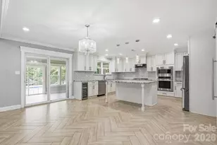14010 Mareshead Ln, Matthews, NC 28105 - Photo 9