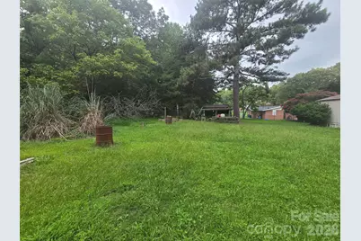 613 Staley Street, Troy, NC 27371 - Photo 5