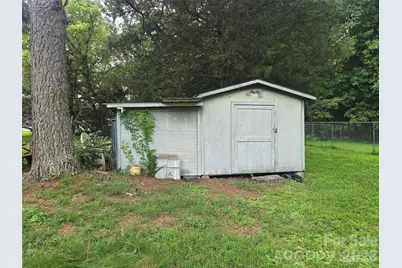 613 Staley Street, Troy, NC 27371 - Photo 7