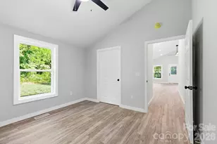 240 E Court St, Rutherfordton, NC 28139 - Photo 11