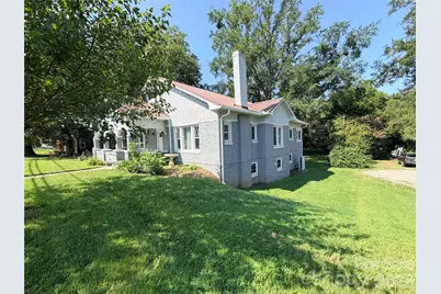2709 N Main Avenue, Newton, NC 28658 - Photo 5