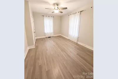 2709 N Main Avenue, Newton, NC 28658 - Photo 25