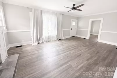2709 N Main Avenue, Newton, NC 28658 - Photo 33