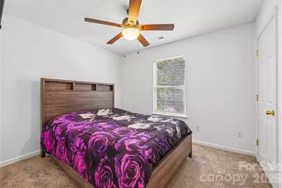 4926 Elizabeth Road, Charlotte, NC 28269 - Photo 17