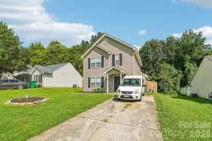 4926 Elizabeth Rd, Charlotte, NC 28269 - Photo 3