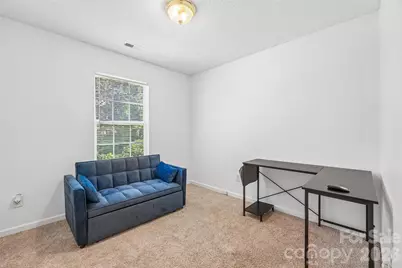 4926 Elizabeth Road, Charlotte, NC 28269 - Photo 15