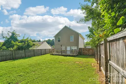 4926 Elizabeth Road, Charlotte, NC 28269 - Photo 19