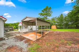 4262 Quarry Dr, Morganton, NC 28655 - Photo 33