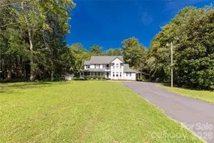 1575 Lincoln Rd, York, SC 29745 - Photo 3