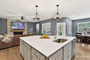 209 Kennerly Center Dr, Mooresville, NC 28115 - Photo 11
