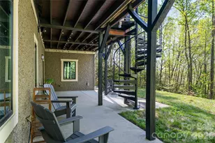 36 Snowshoe Dr, Asheville, NC 28803 - Photo 25