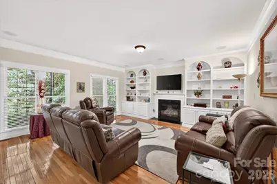16725 Hammock Creek Place, Charlotte, NC 28278 - Photo 15