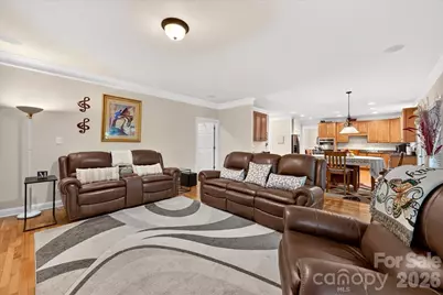 16725 Hammock Creek Place, Charlotte, NC 28278 - Photo 17