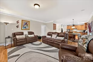16725 Hammock Creek Pl, Charlotte, NC 28278 - Photo 17