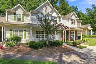 6766 Cypress Tree Ln, Charlotte, NC 28215 - Photo 29