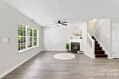 6766 Cypress Tree Lane, Charlotte, NC 28215 - Photo 7