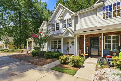6766 Cypress Tree Lane, Charlotte, NC 28215 - Photo 3