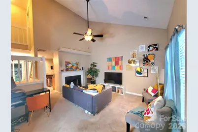 3840 Mosscroft Lane, Charlotte, NC 28215 - Photo 15