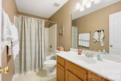 17067 Commons Creek Drive, Charlotte, NC 28277 - Photo 25