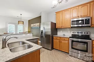 17067 Commons Creek Dr, Charlotte, NC 28277 - Photo 13